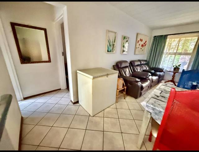 1 BEDROOM SECTIONAL TITLE FOR SALE IN ROBINDALE